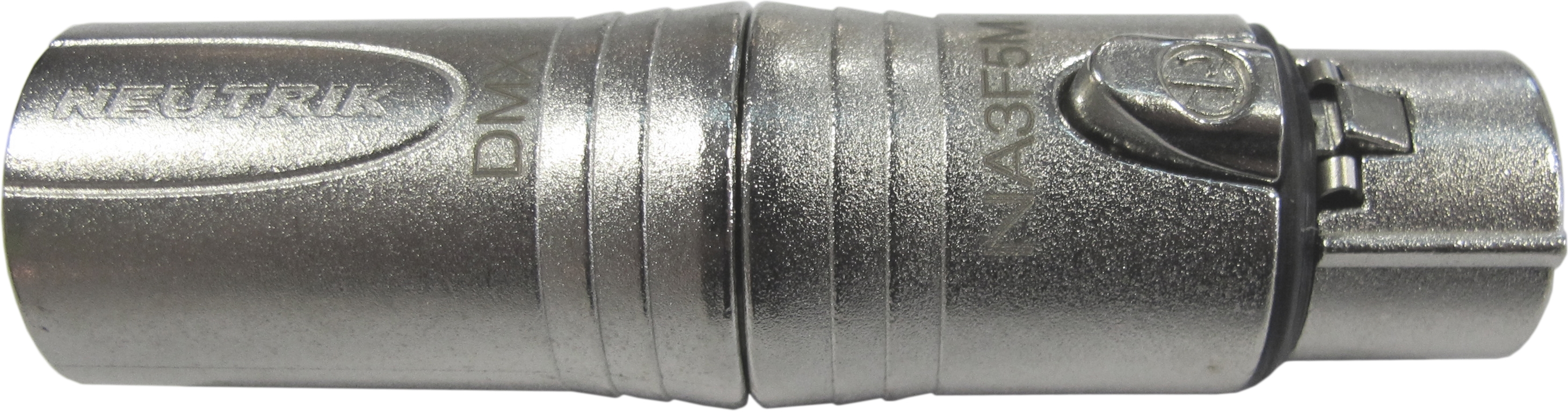 Neutrik NA3F5M DMX Adapter 3-pol female/ 5-pol male Neutrik NA3F5M DMX Adapter 3-pol female/ 5-pol male
