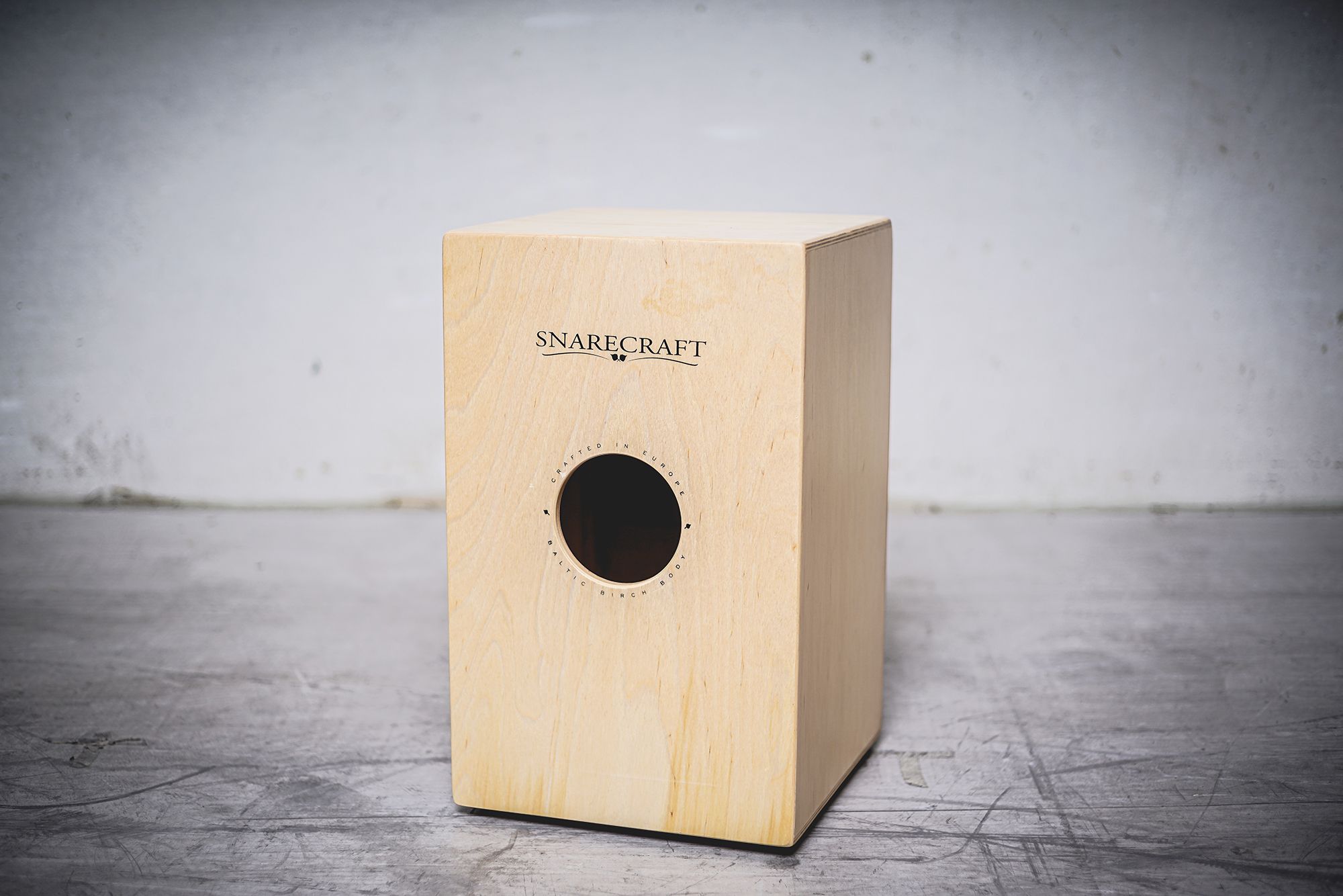 Meinl SC100GRB Snarecraft 100 Cajon Special Edition Green Burst Meinl SC100GRB Snarecraft 100 Cajon Special Edition Green Burst