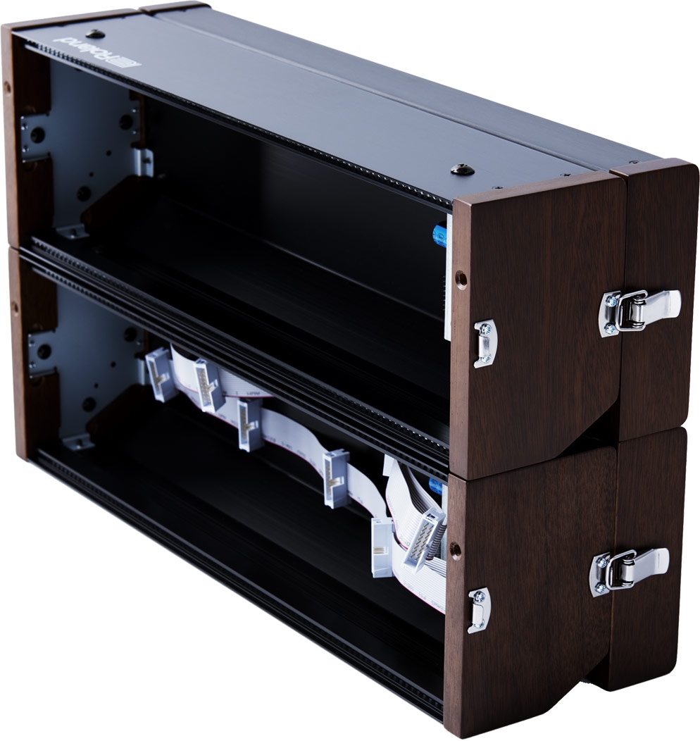 Roland AIRA Modular SYR-E84 Eurorack Case – Bild 7