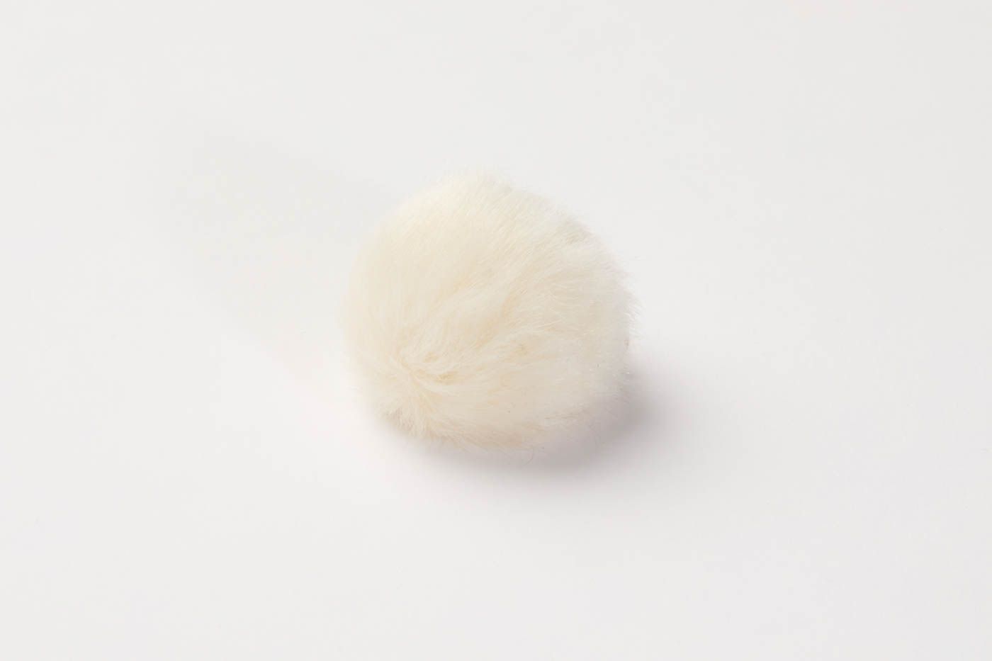 DPA AIR1-OFFWHITE-L DPA AIR1-OFFWHITE-L