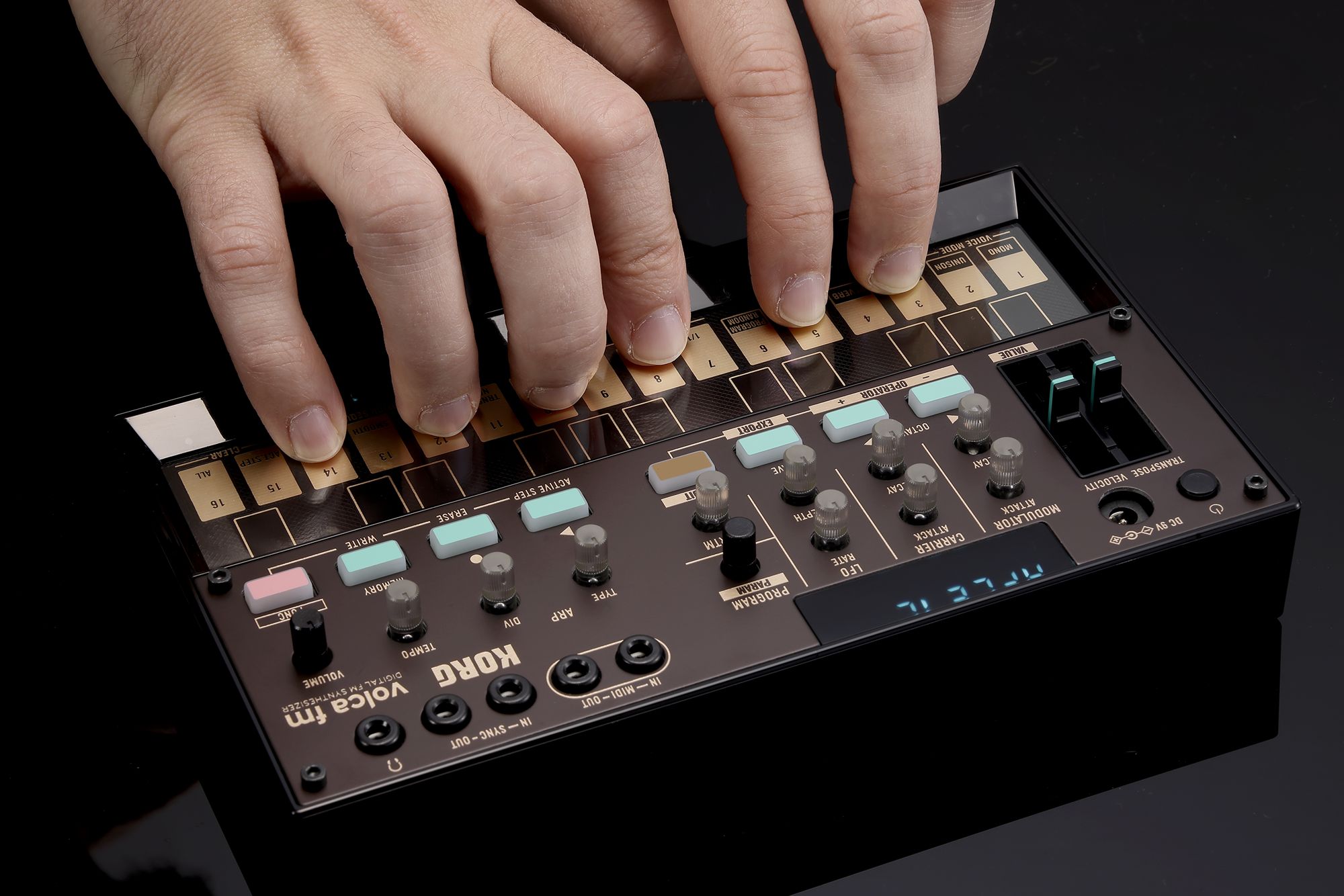 Korg Volca FM 2 Korg Volca FM 2