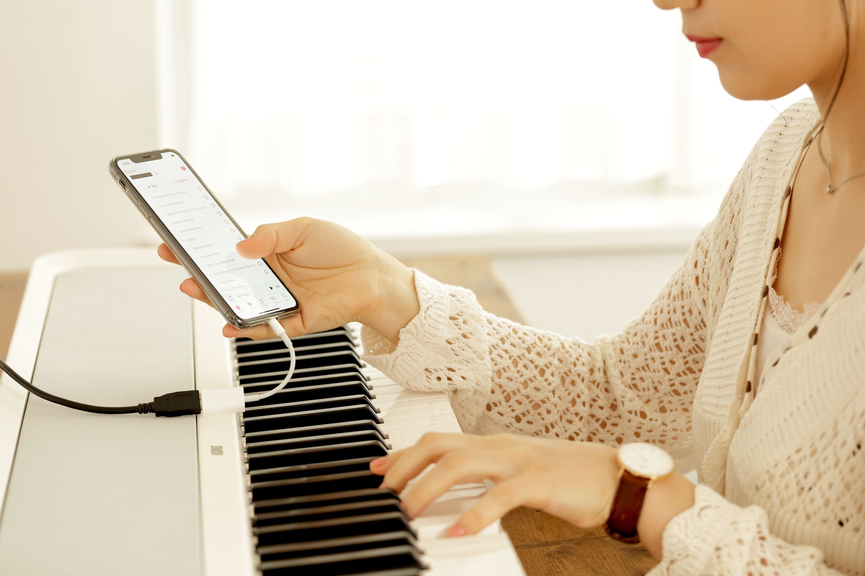 Korg B2+ White Digital Piano
