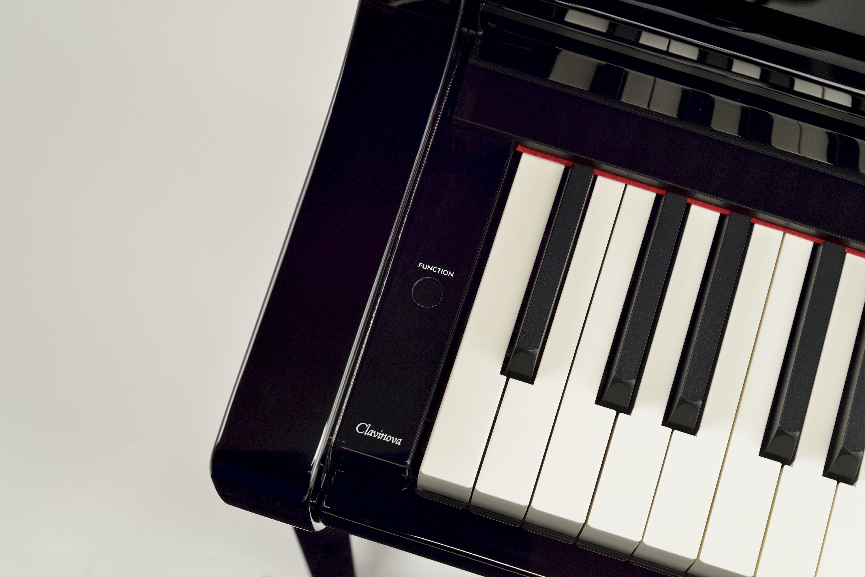 Yamaha CSP 255 PE
