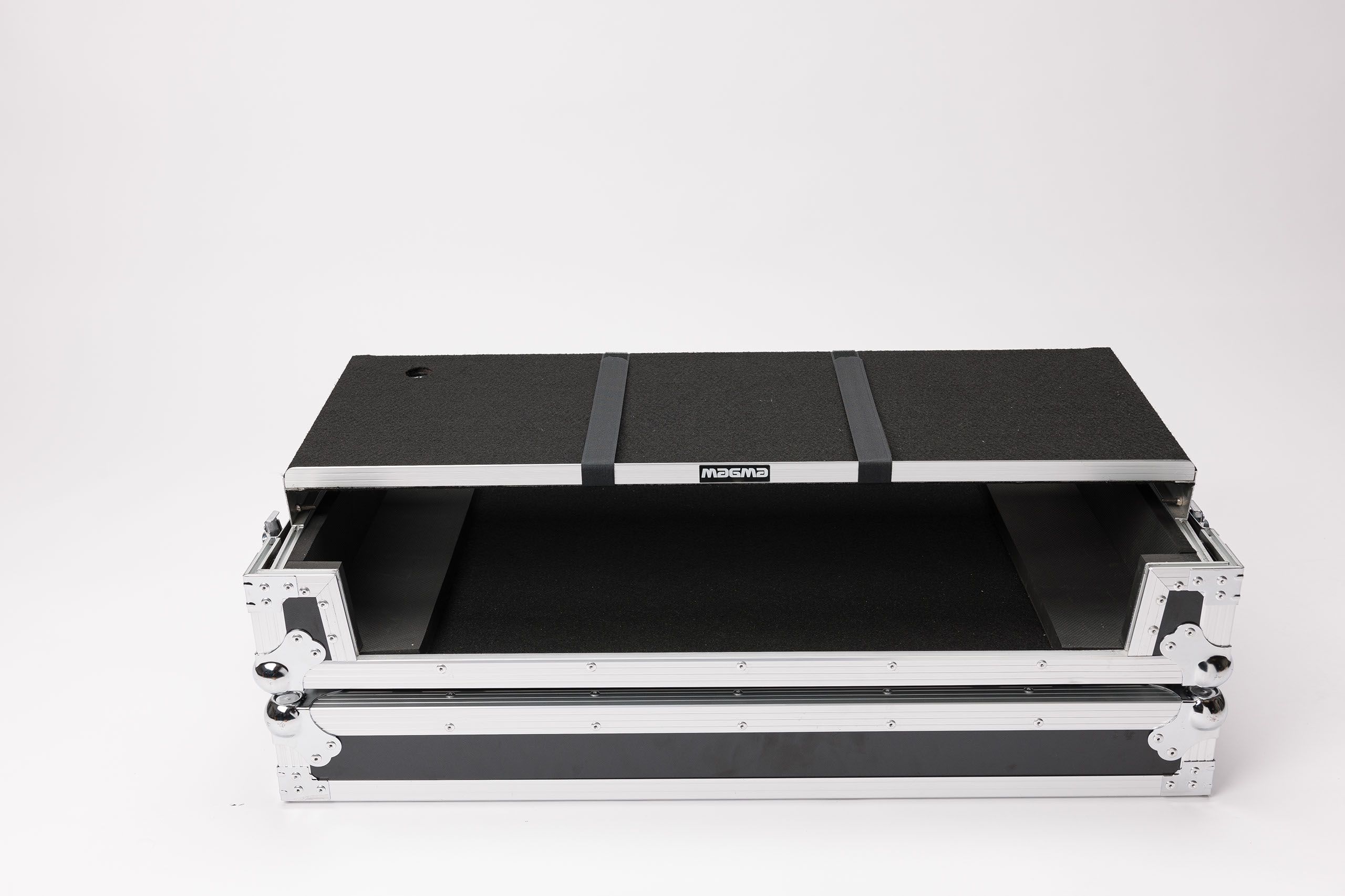 Magma DJ-Controller Workstation Four Magma DJ-Controller Workstation Four