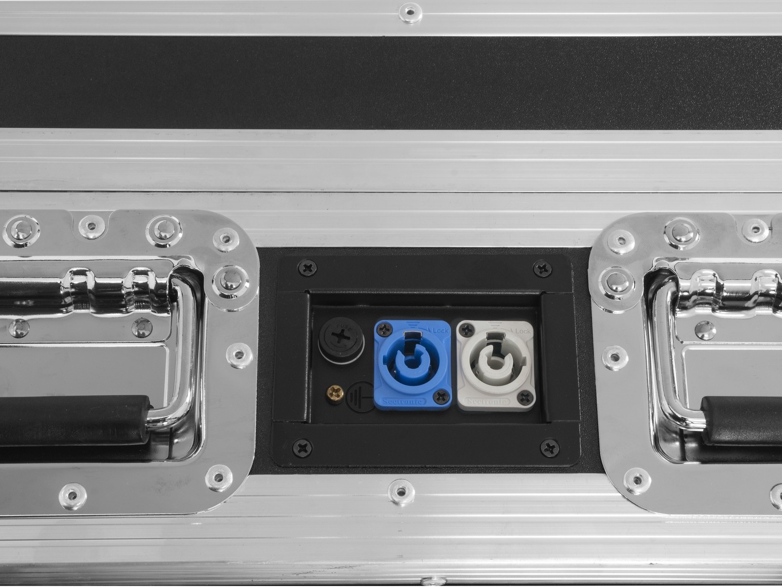 ROADINGER Flightcase 4x AKKU BAR-6 Glow QCL Flex QuickDMX mit Ladefunktion – Bild 5