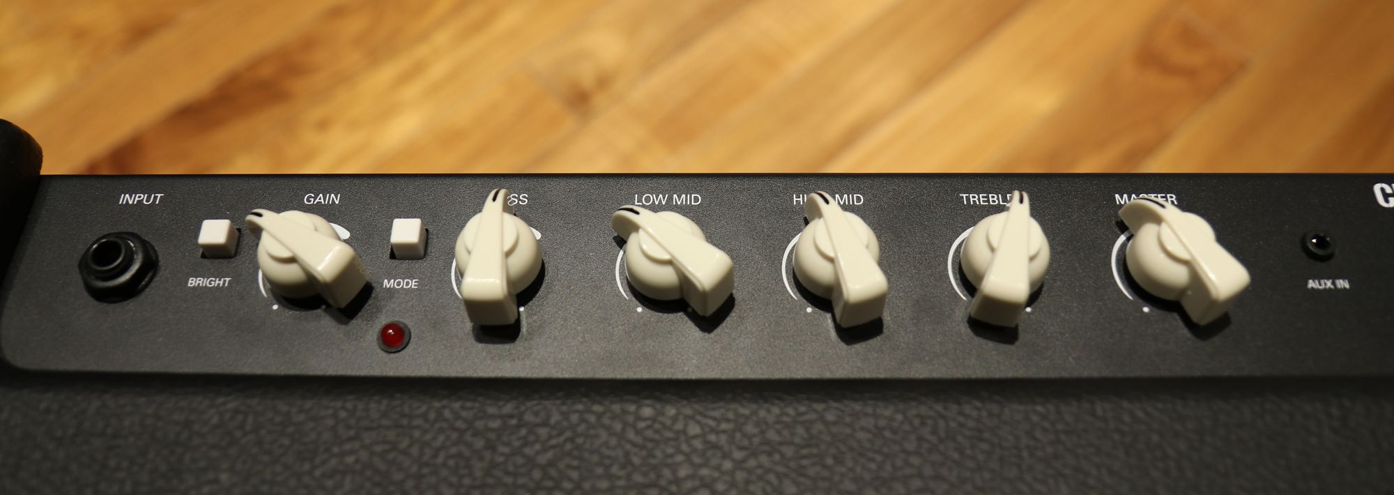 Cort CM150B