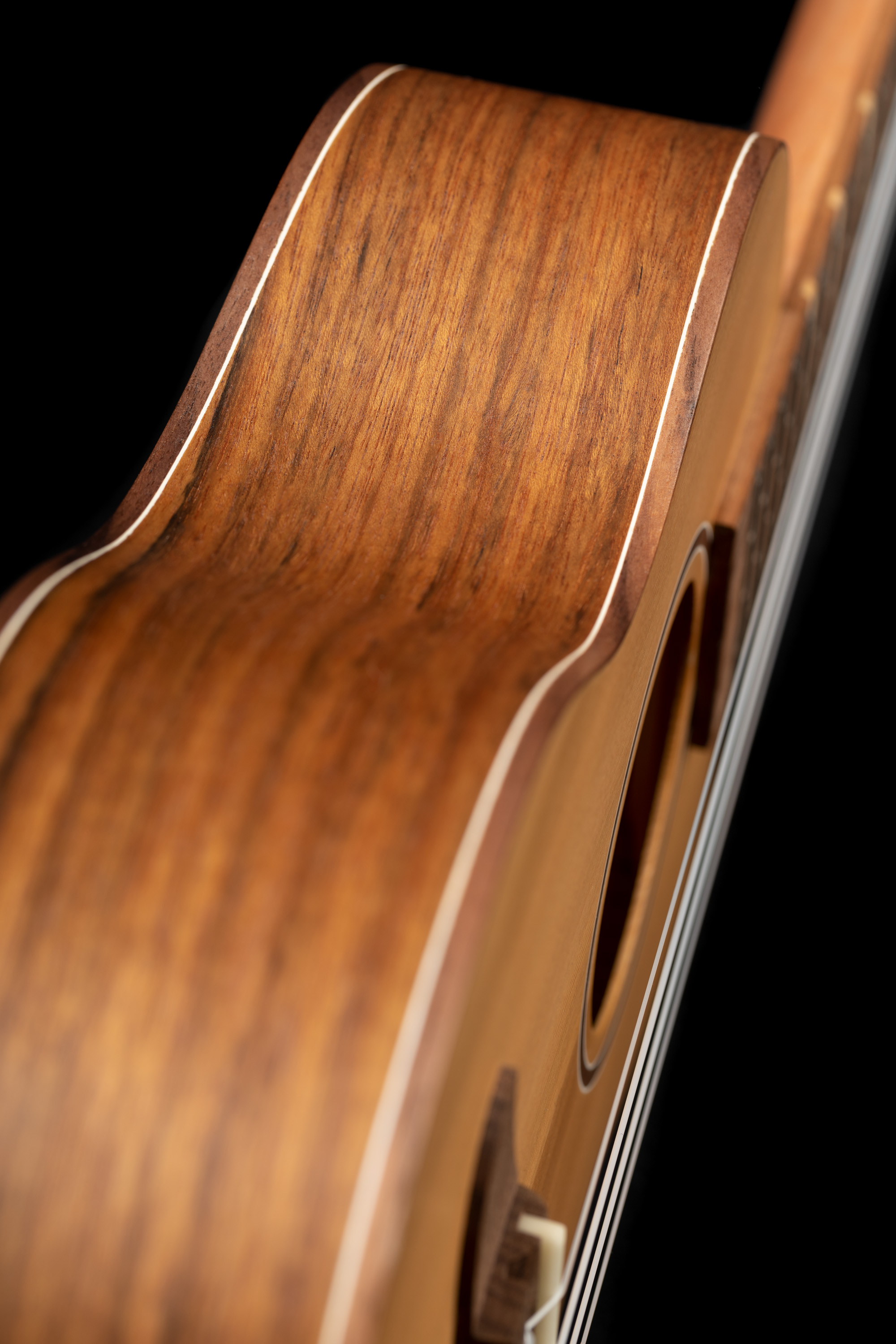Ortega RUTI Tenor Ukulele Natural inkl. GigBag – Bild 3