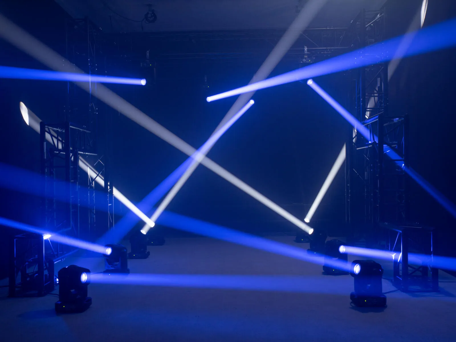 Eurolite LED TMH-B90 Moving Head Beam – Bild 7