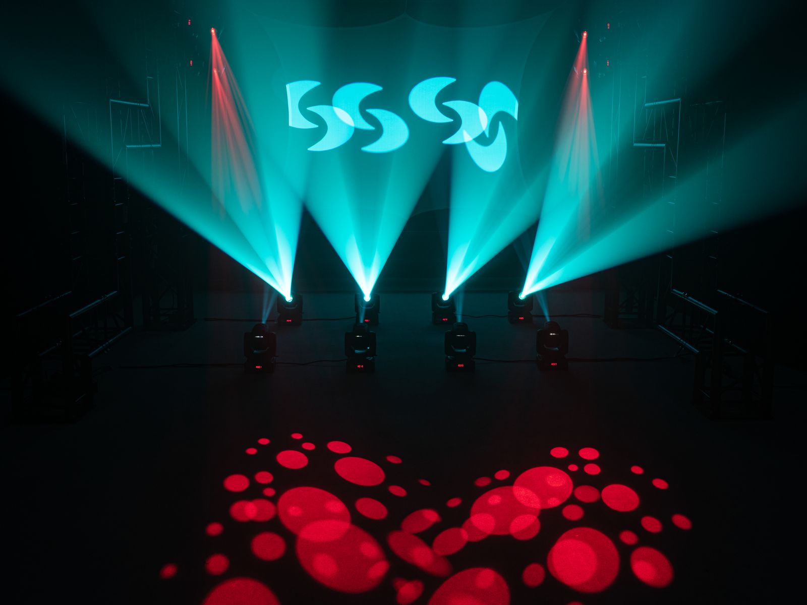 EUROLITE LED TMH-S60 Moving-Head Spot – Bild 10