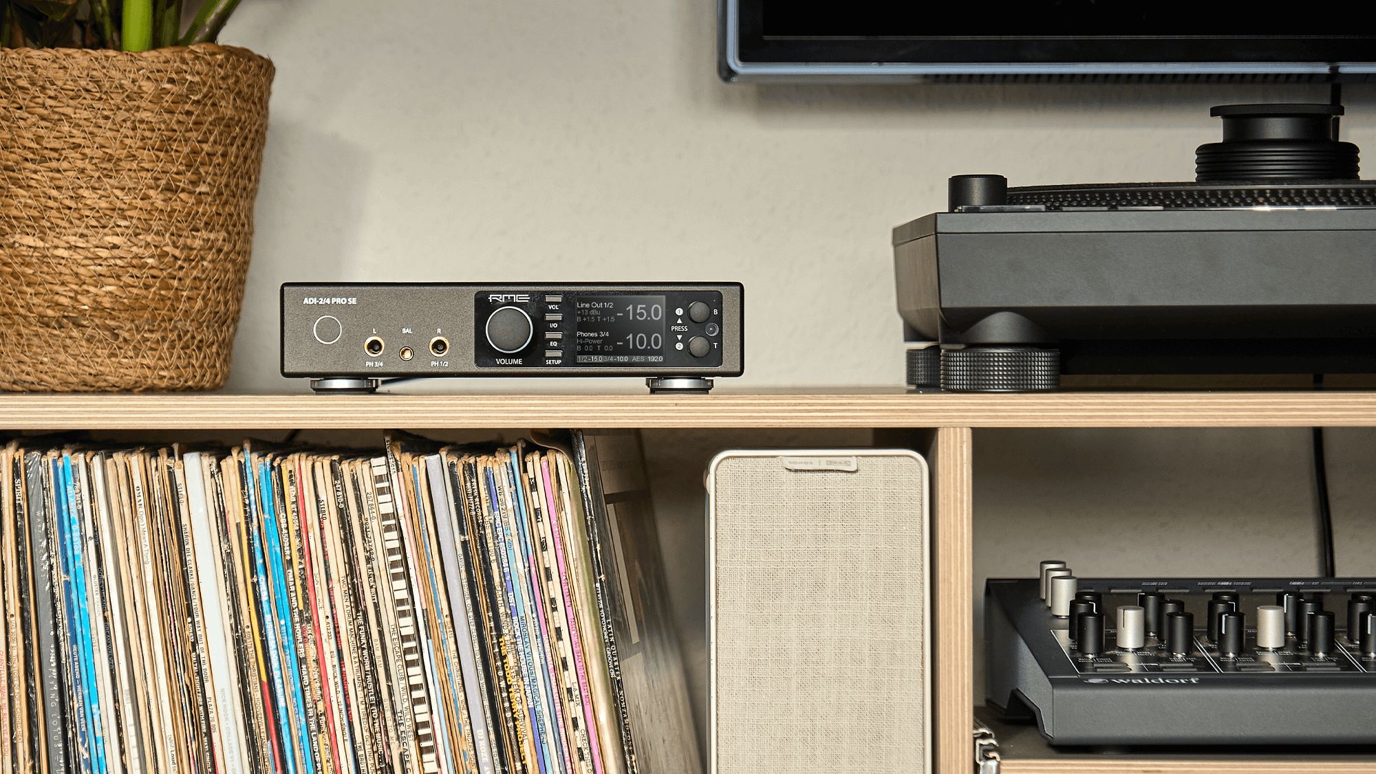 RME ADI-2/4 Pro SE