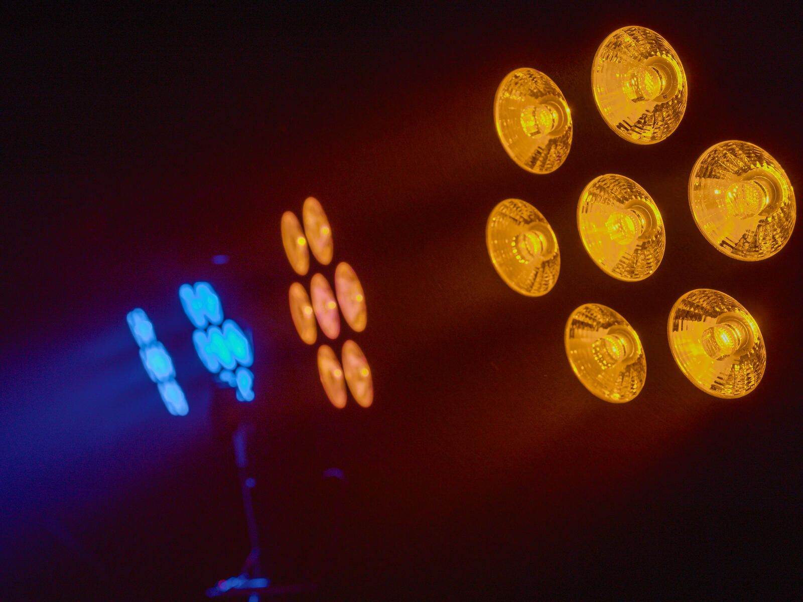 Eurolite LED KLS-3002 MK2 Kompakt-Lichtset AIR – Bild 5