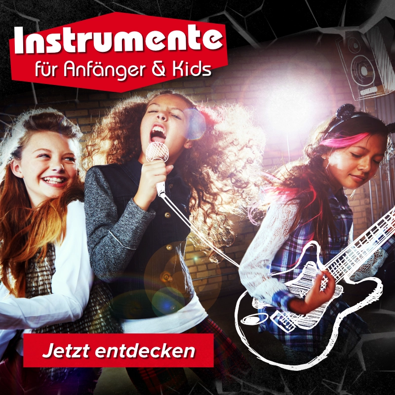 Drei musizierende Kinder mit Gitarre & Mikrofon, beleuchtet von einem Hellen Scheinwerfer im Hintergrund. Dazu ein Schriftzug „Instrumente für Anfänger & Kids“ und ein Button „Jetzt entdecken“.