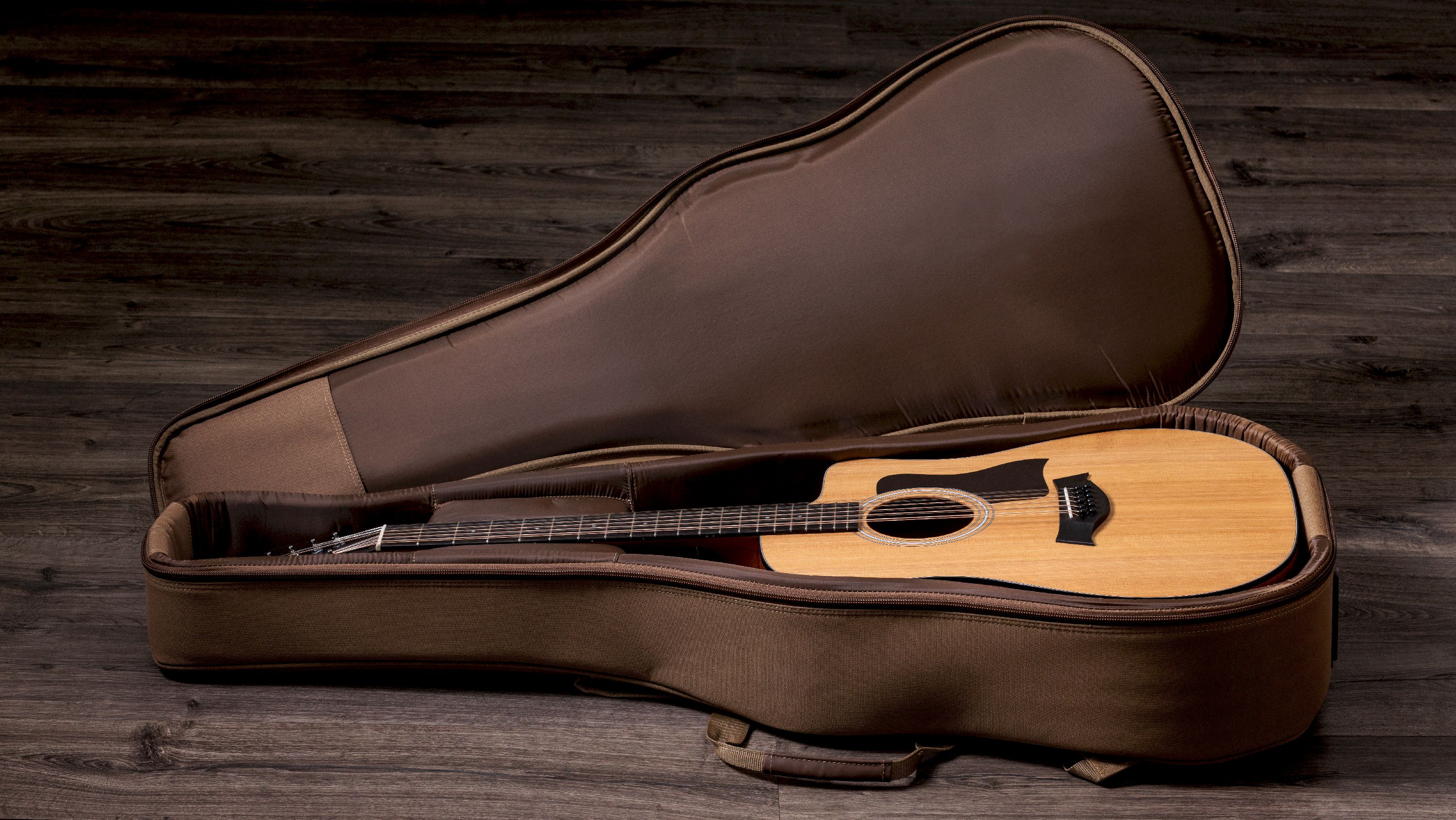 Taylor 150ce 12-String