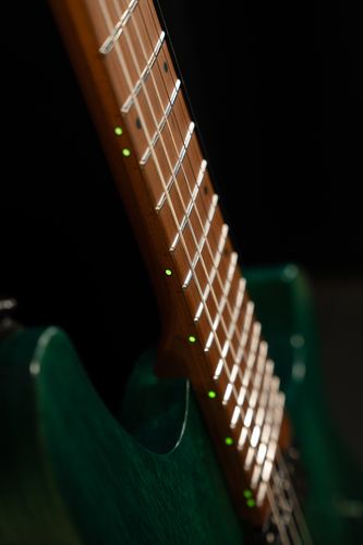 Cort SPACE G6MS Headless Semi Gloss Turquoise – Bild 8