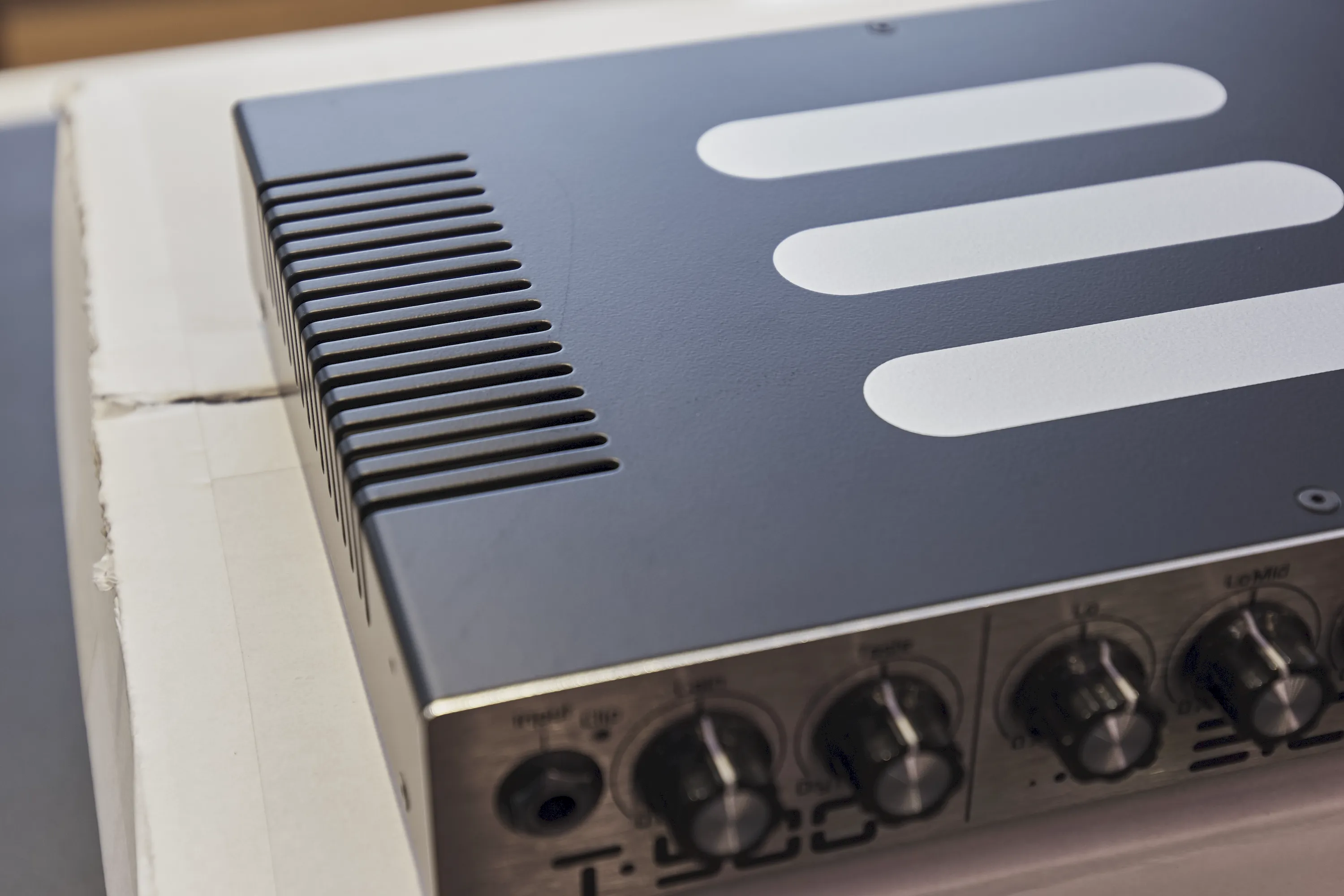 Eich Amplification T-500 Bass Top (gebraucht) – Bild 3
