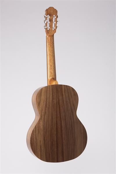 Volt Sevilla KG-6000 4/4 classical guitar high gloss soundport (solid cedar/walnut)