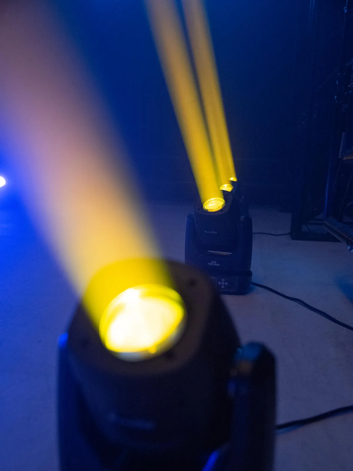 Eurolite LED TMH-B90 Moving Head Beam – Bild 6