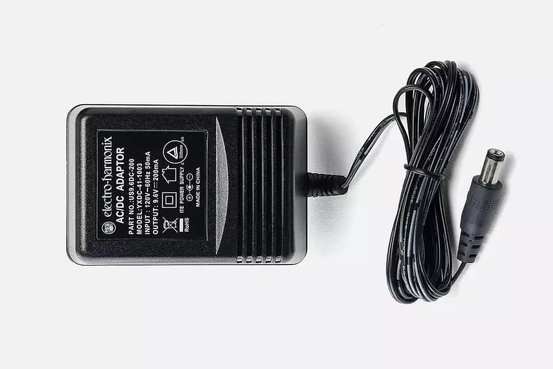 Electro Harmonix Netzteil 9,6V DC 200mA Koaxial