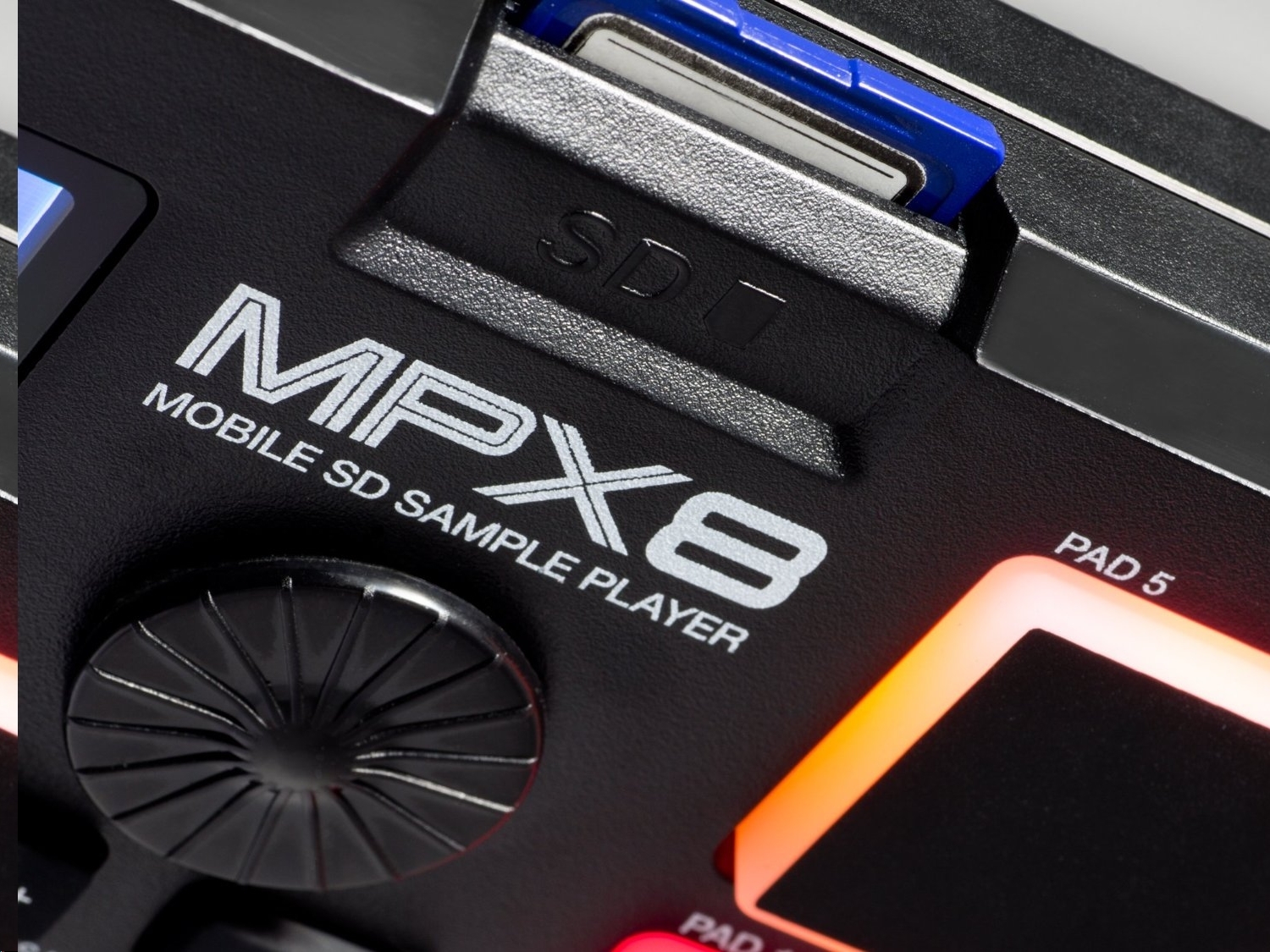 Akai MPX8