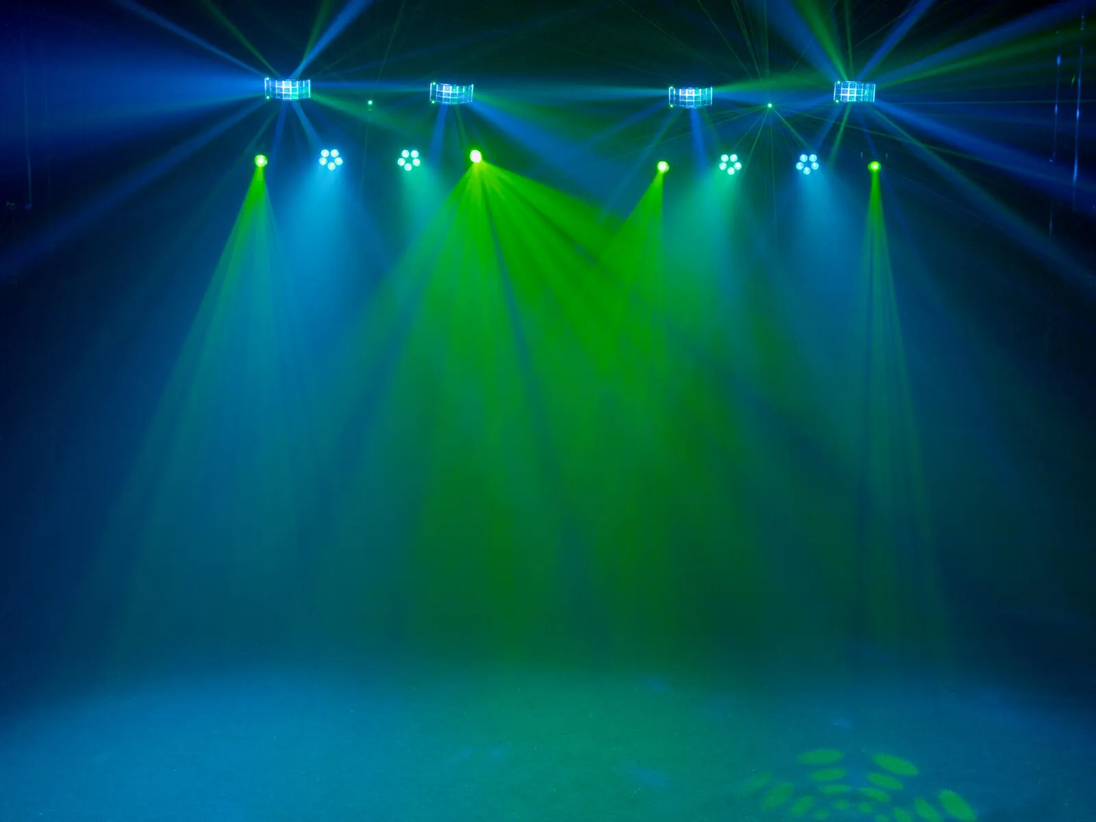 Eurolite LED KLS MOVE FX AIR Kompakt-Lichtset – Bild 12