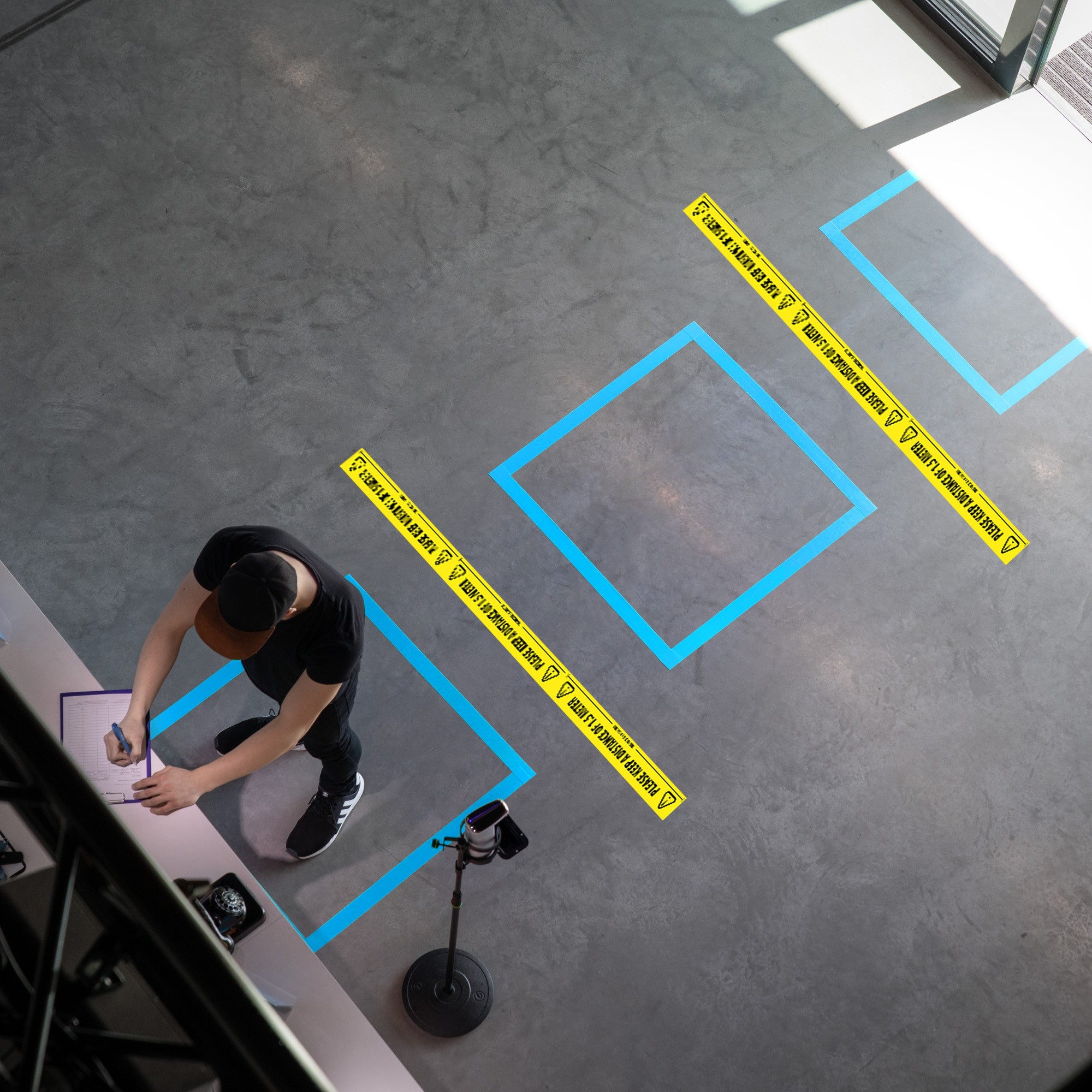 Adam Hall 58067 GER – Bild 4