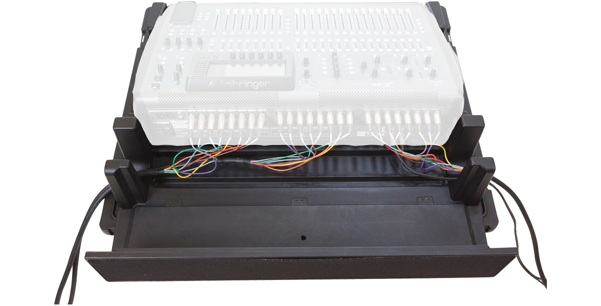 SKB 1RMX32-DHW Mixer-Case für Behringer X 32