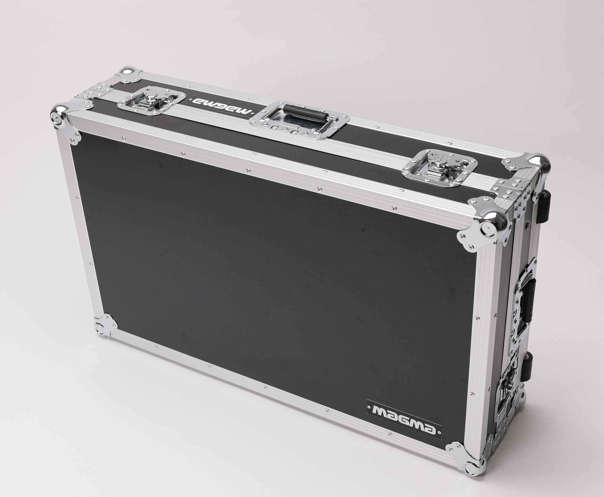 Magma DJ-Controller Workstation Four Magma DJ-Controller Workstation Four
