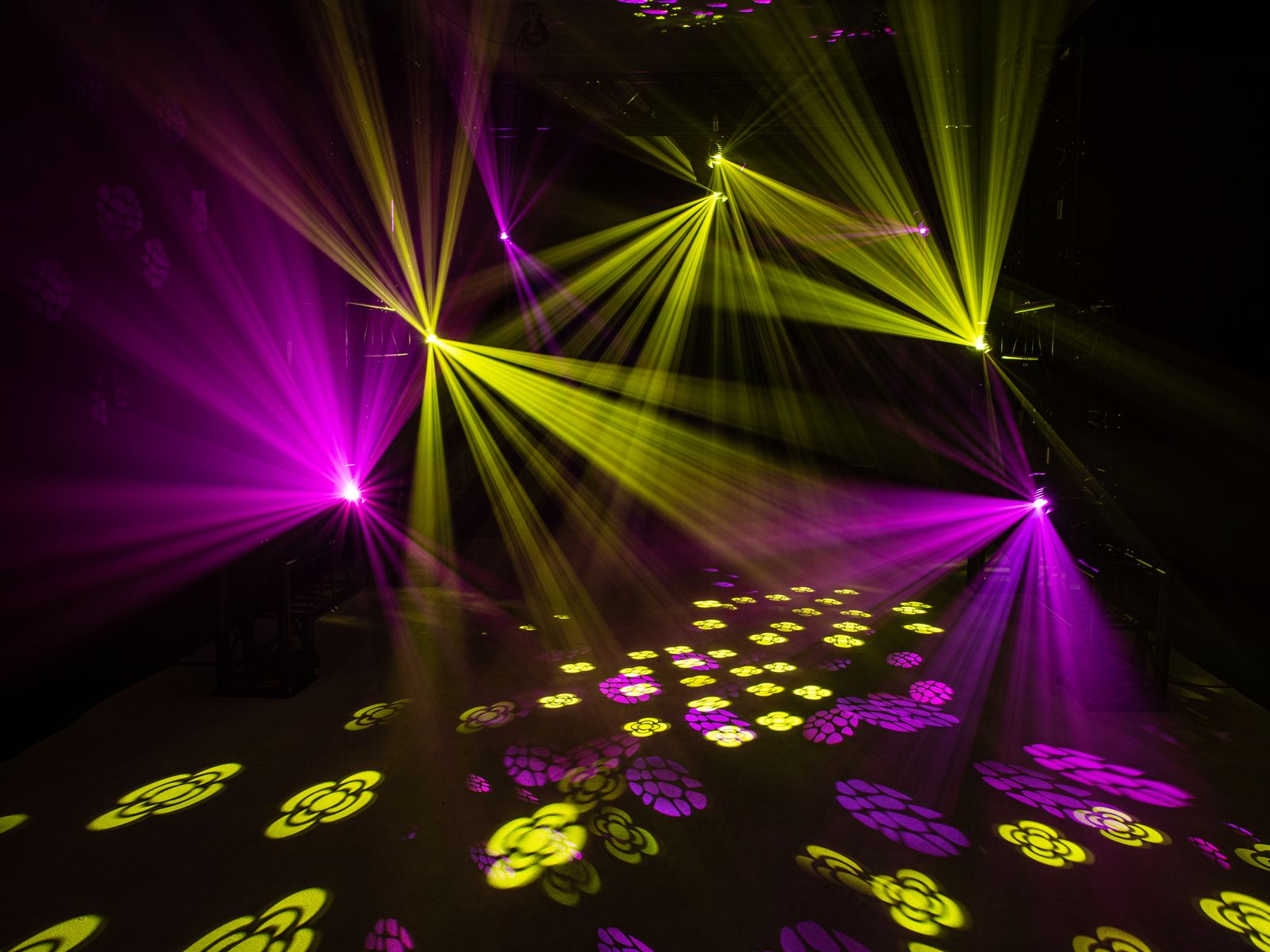 Eurolite LED Cat-80 Beam Effect Eurolite LED Cat-80 Beam Effect