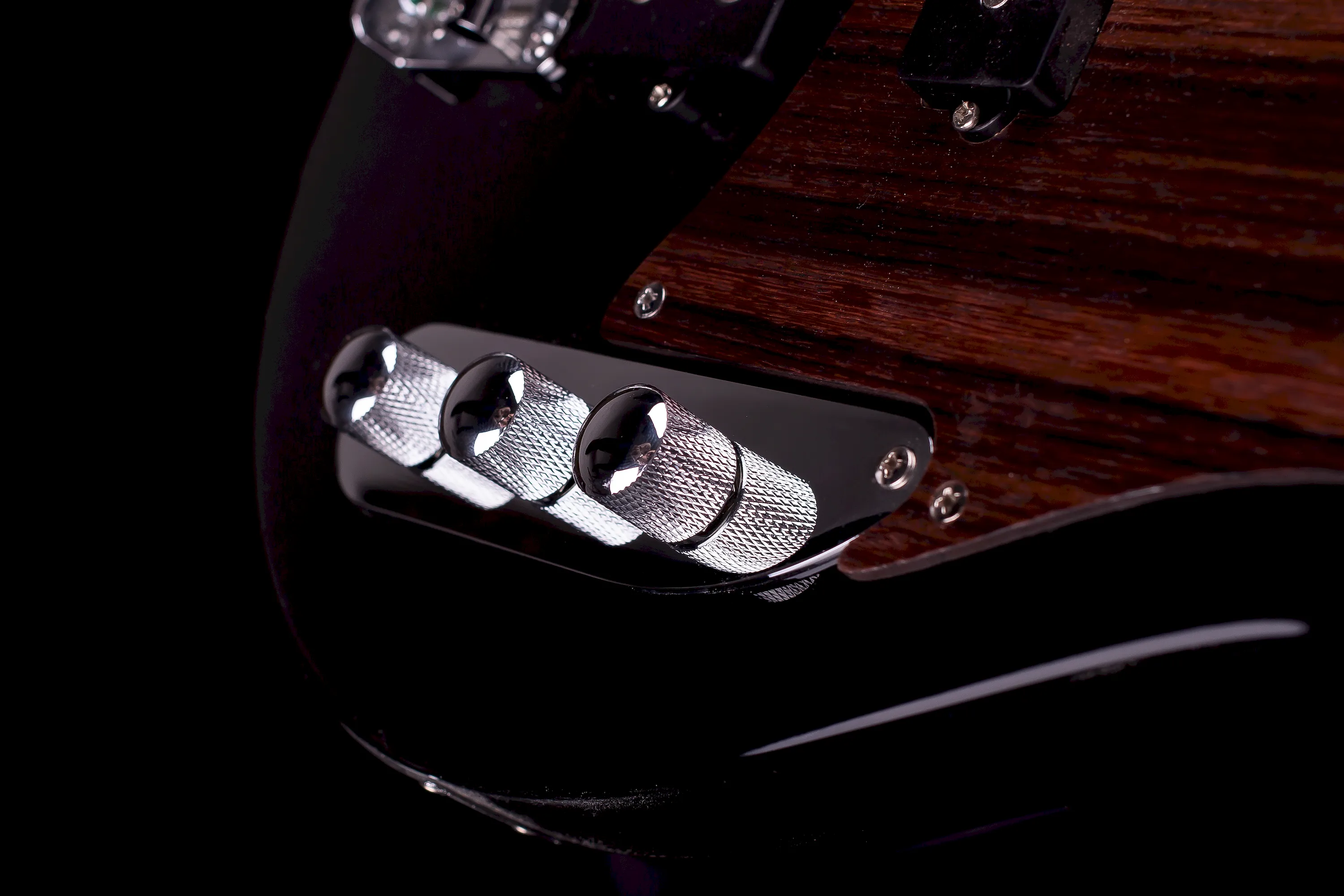 Magneto Topaz Bass Black – Bild 3