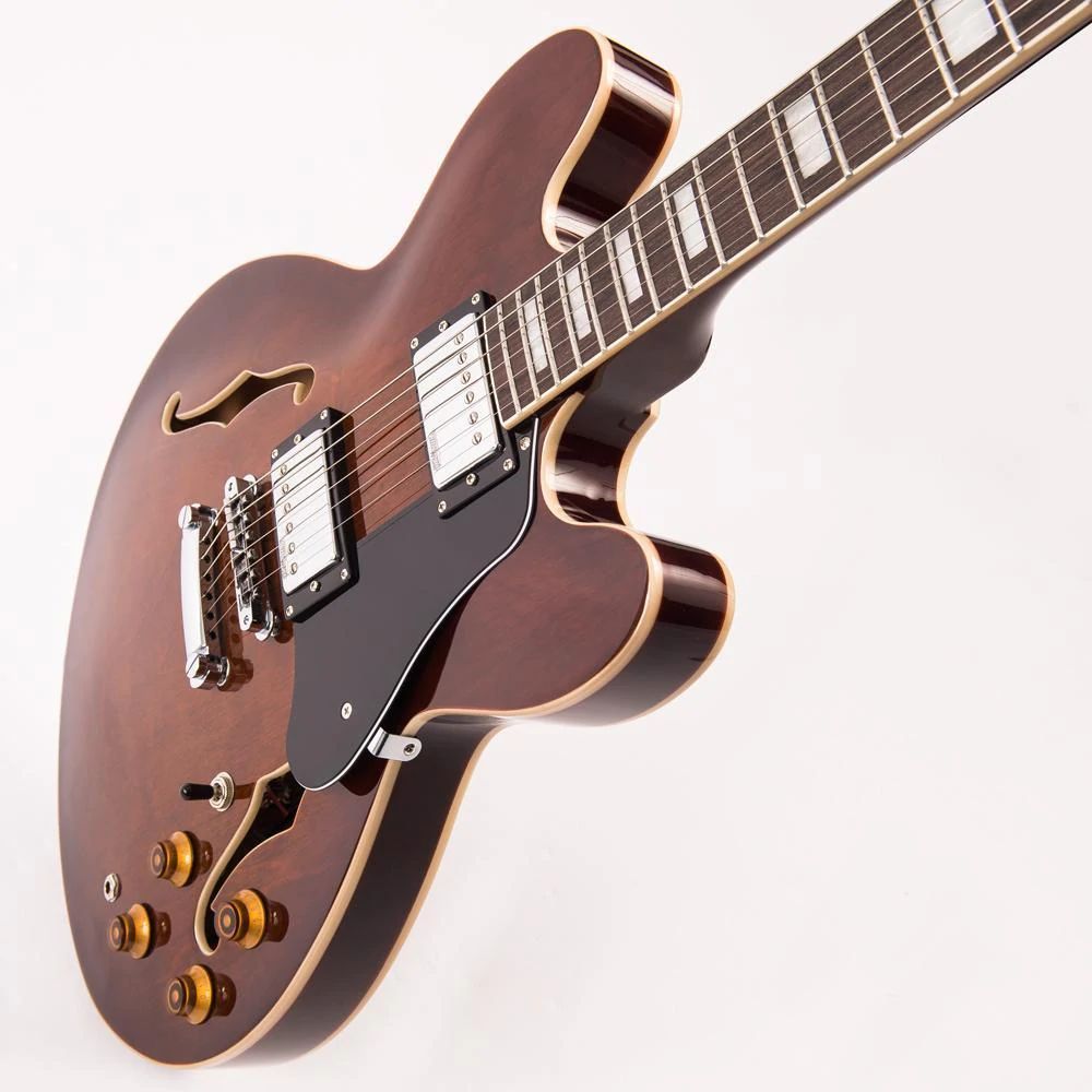 Vintage Reissued VSA500W Gloss Natural Walnut