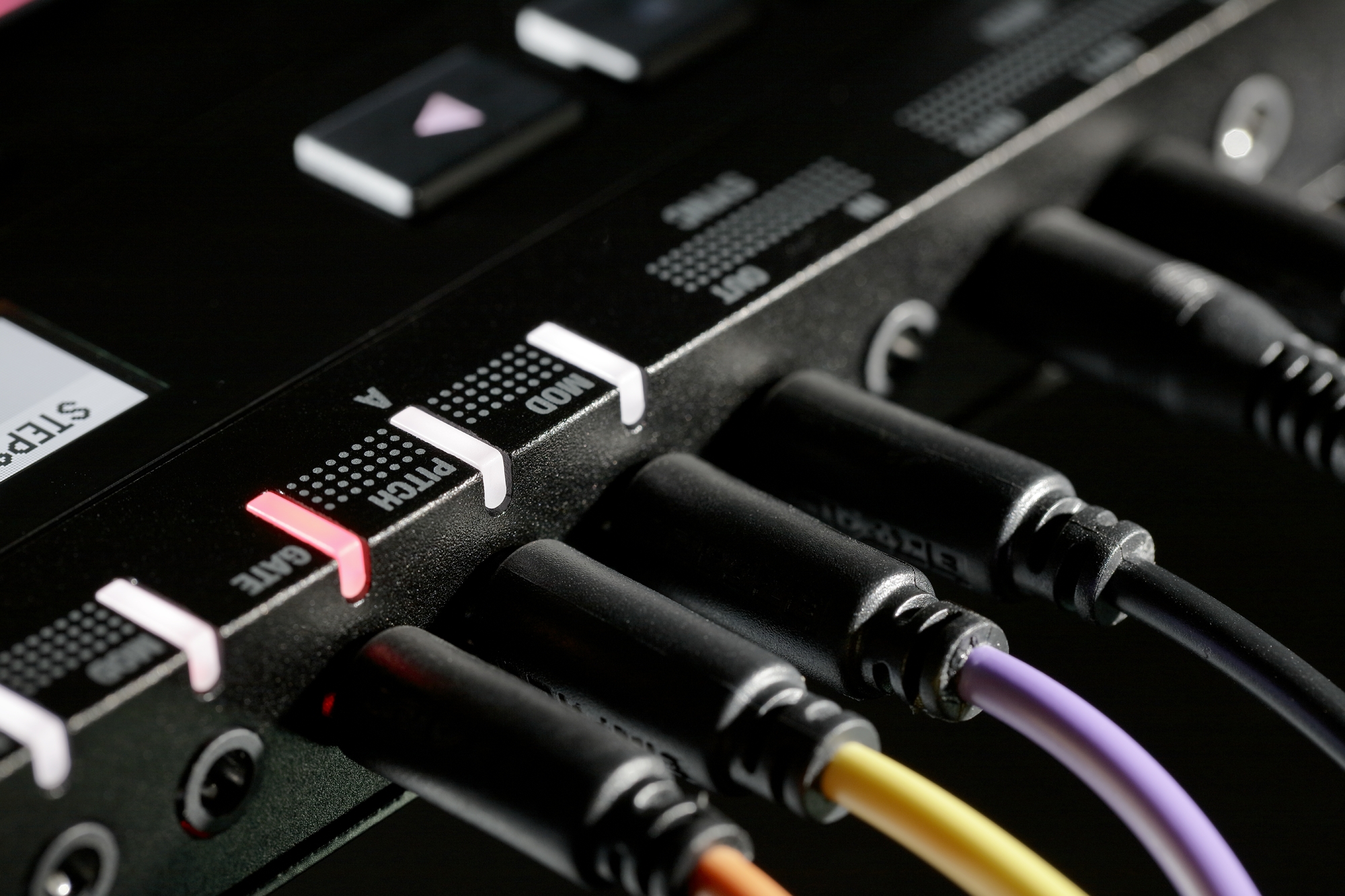 Korg SQ-64