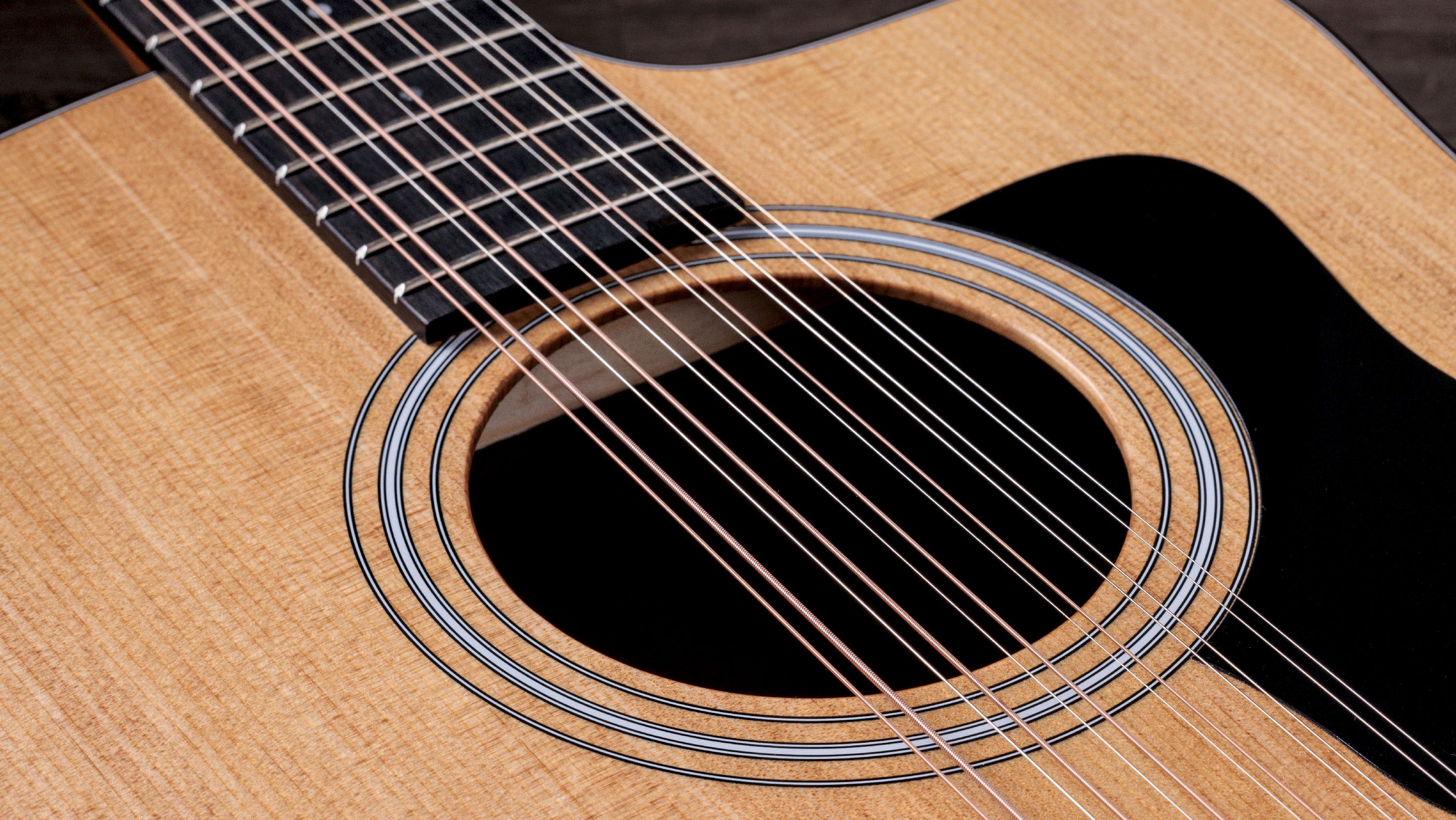 Taylor 150ce 12-String
