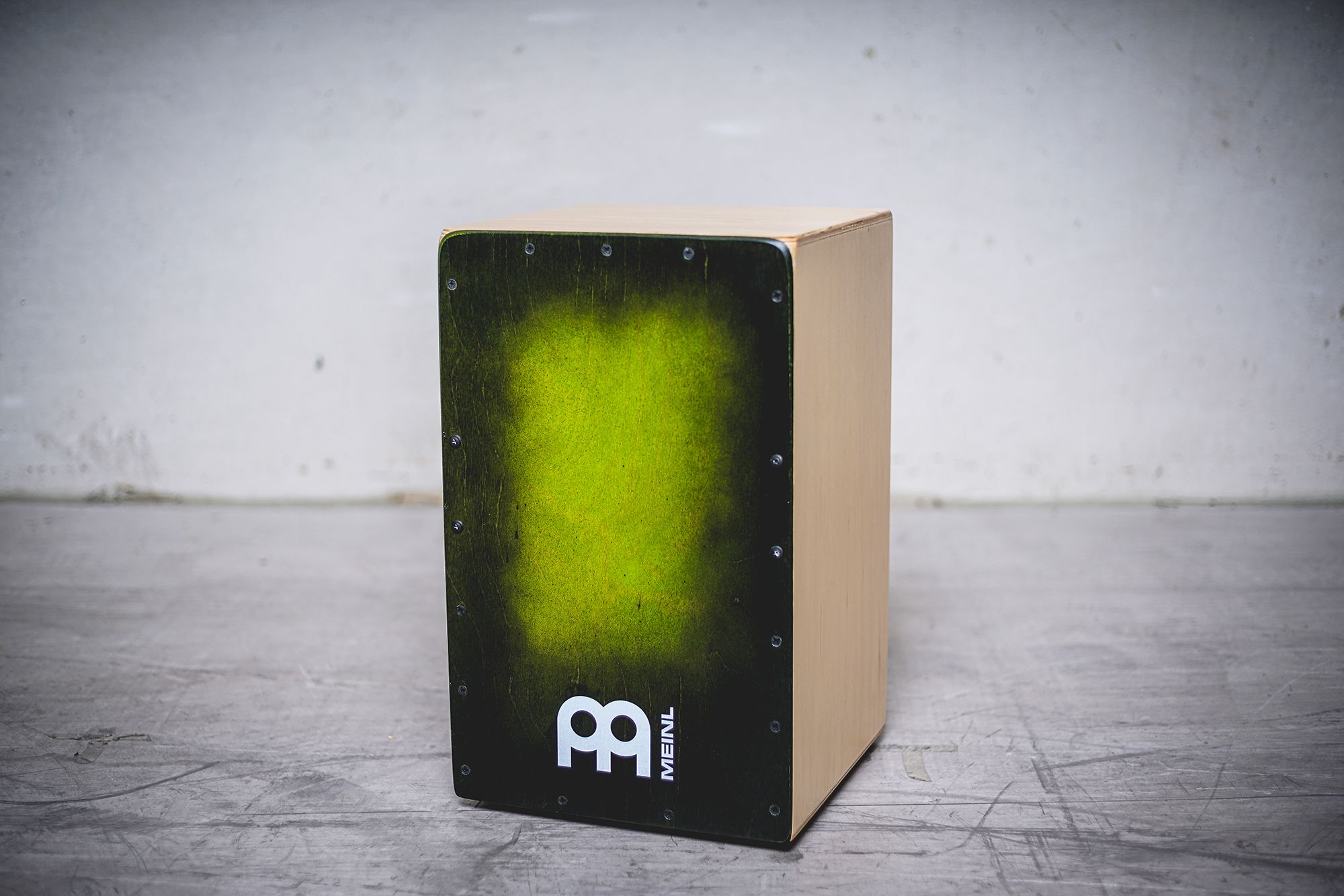 Meinl SC100GRB Snarecraft 100 Cajon Special Edition Green Burst Meinl SC100GRB Snarecraft 100 Cajon Special Edition Green Burst