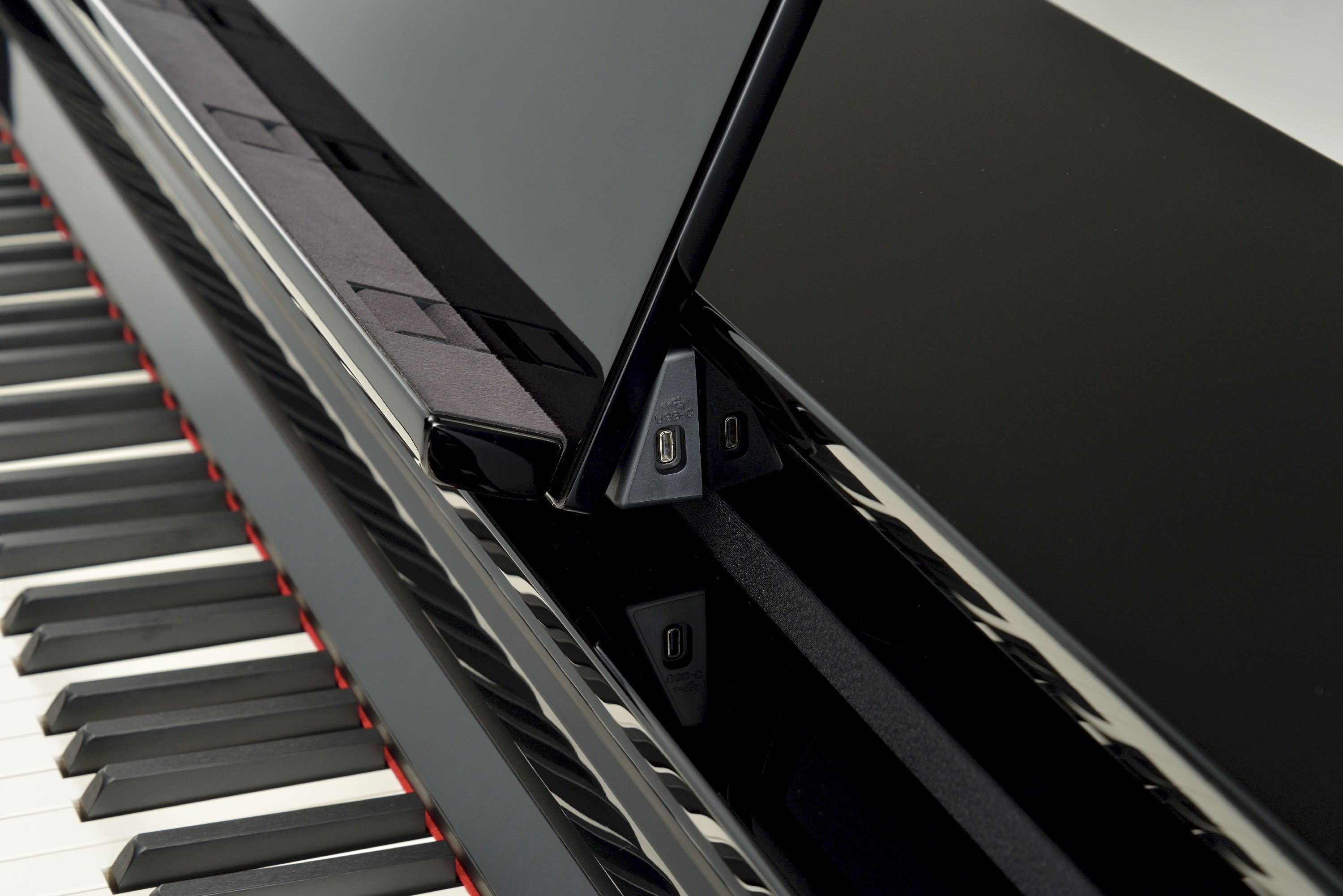 Yamaha CSP 275 PE