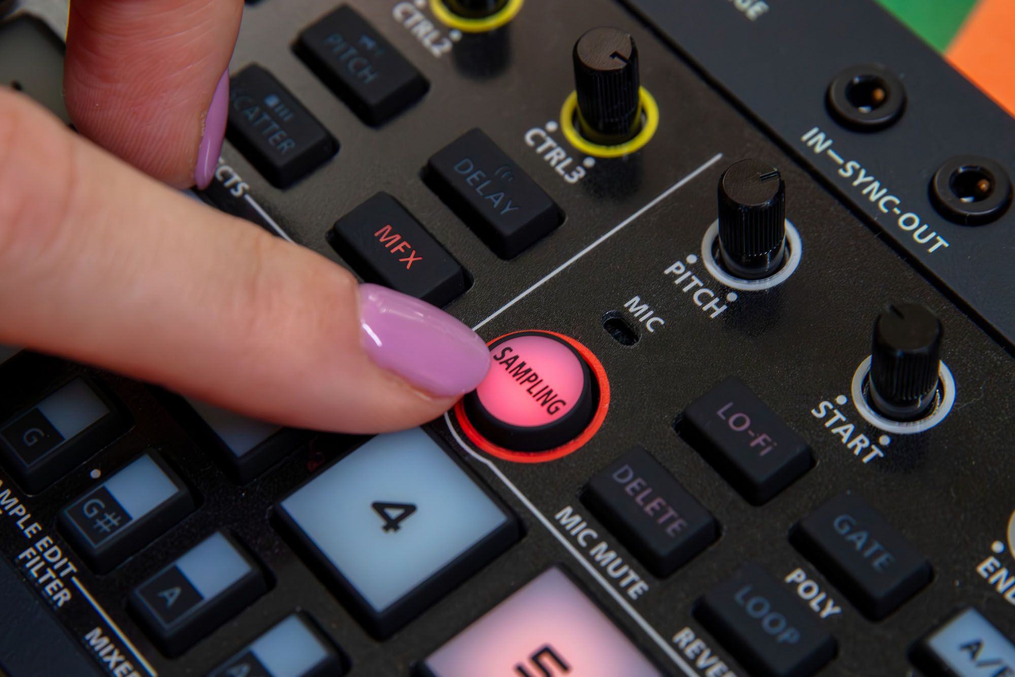 Roland AIRA Compact P-6 Sampler