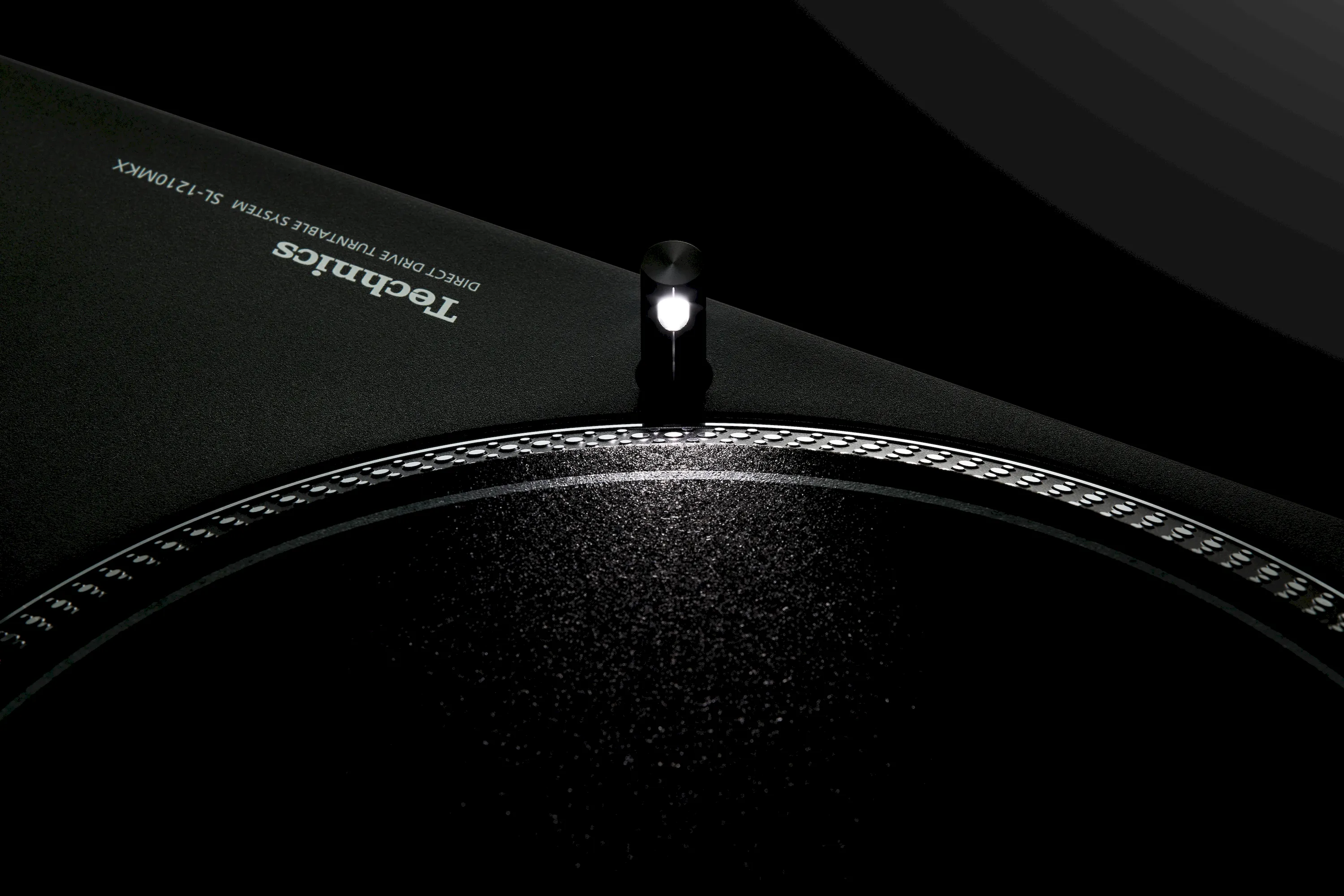 Technics SL-1210MKX – Bild 8