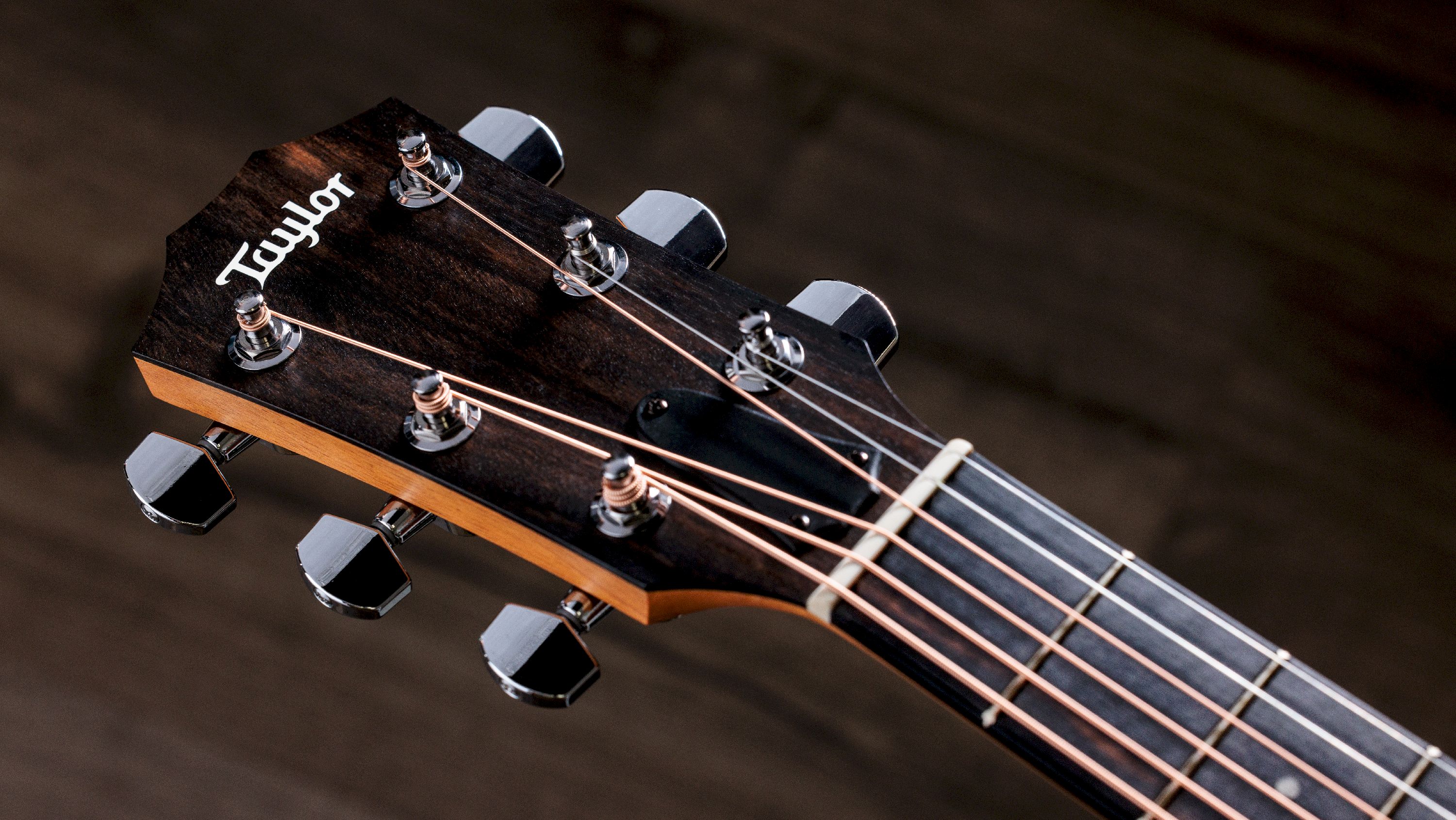 Taylor 212ce