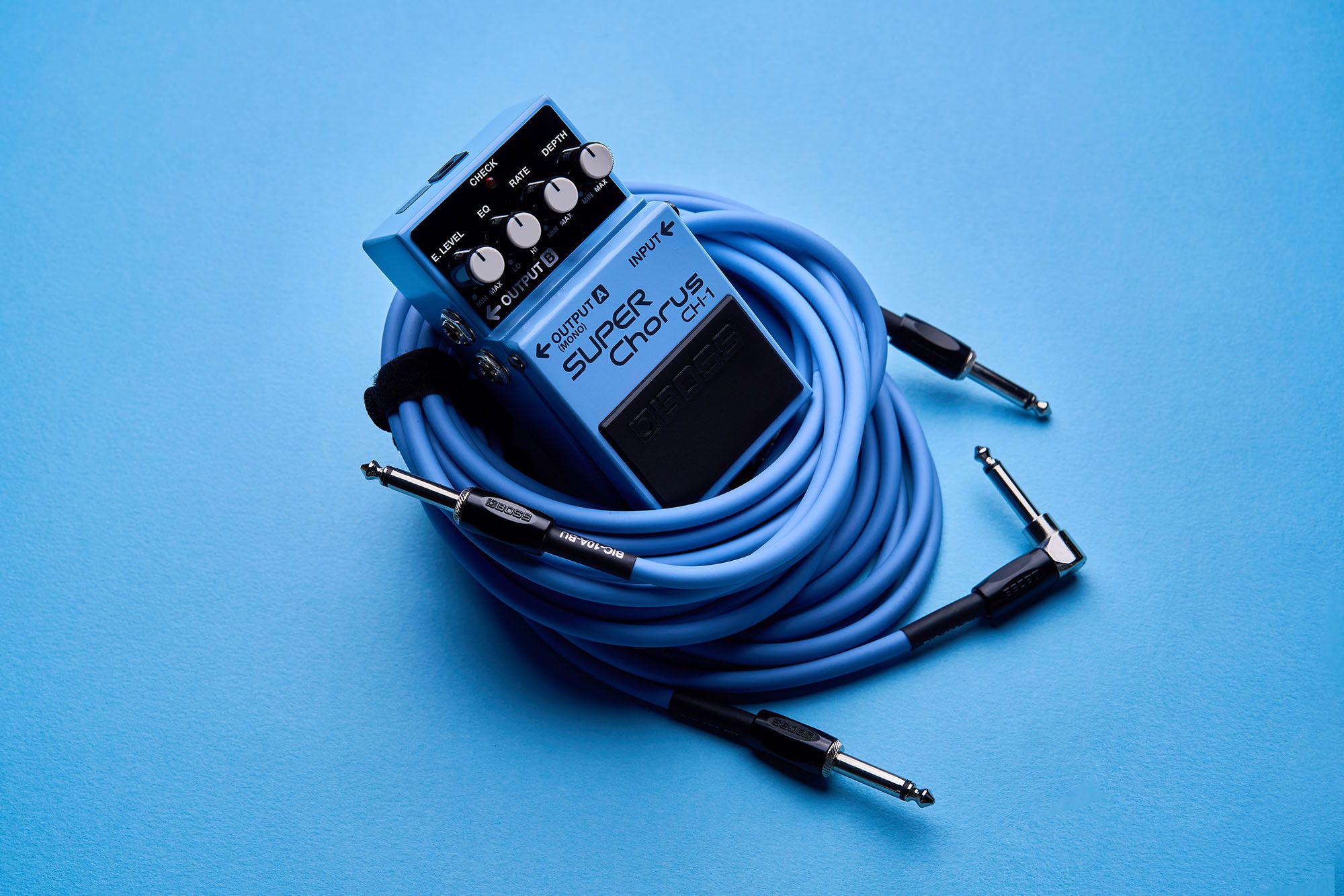 Boss Kabel BIC-10A-BU winkel/gerade Blue 3m